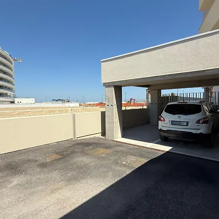 Se125 - Senigallia, Esclusivo Trilocale Fronte Mare Con Piscina