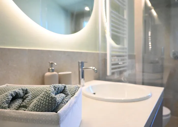 Apartment Se125 - Senigallia, Esclusivo Trilocale Fronte Mare Con Piscina