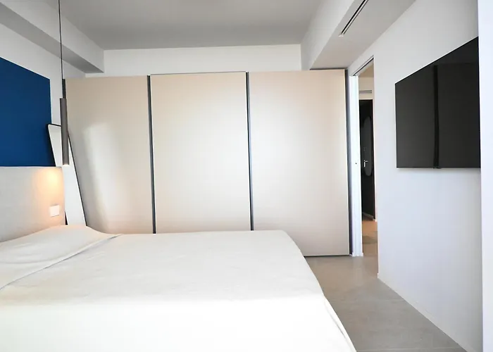 Apartment Se125 - Senigallia, Esclusivo Trilocale Fronte Mare Con Piscina